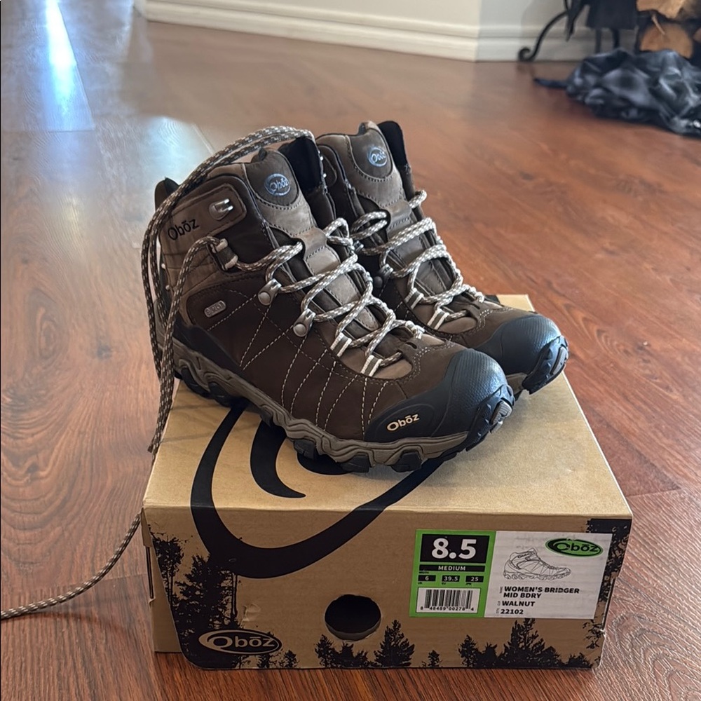 Womens Hiking Boots